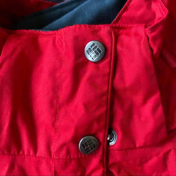 Columbia Women’s Omni Tech Rain Coat -Jacket Large - Picture 3 of 9